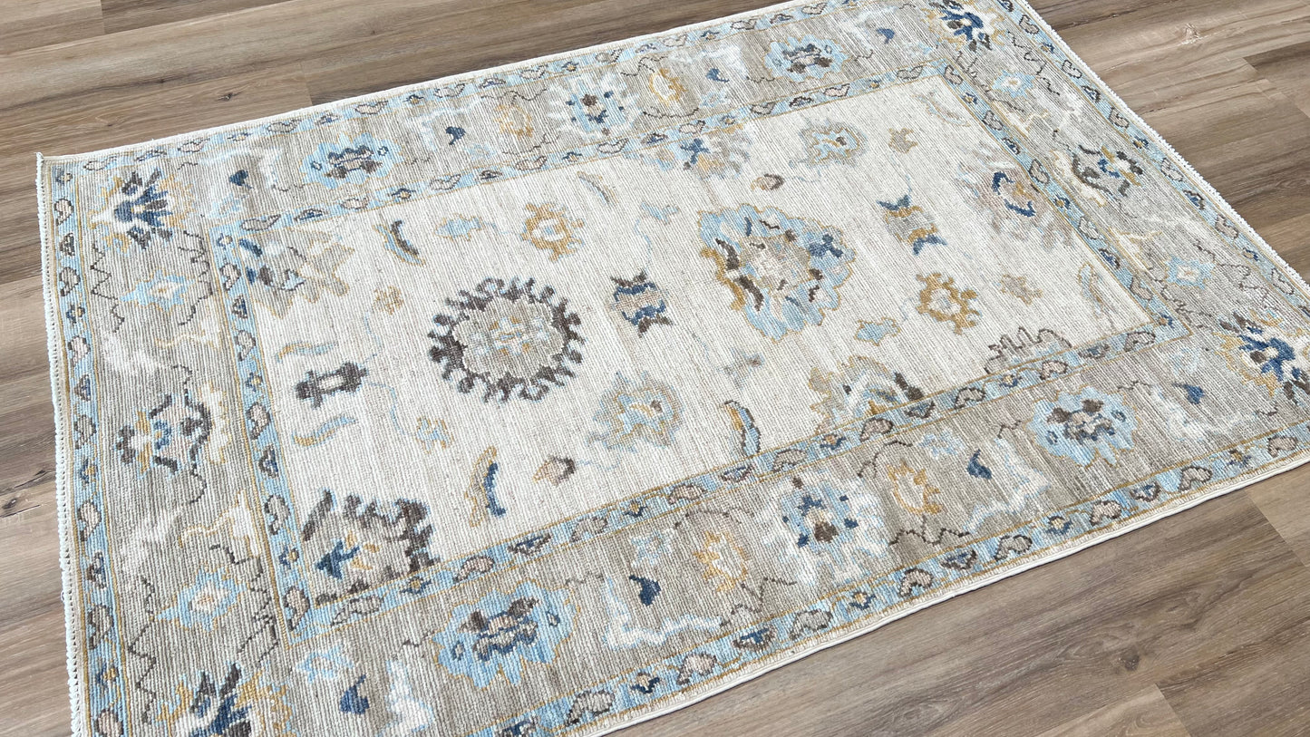 Floral Oushak 3'9"x5'10" Area Rug