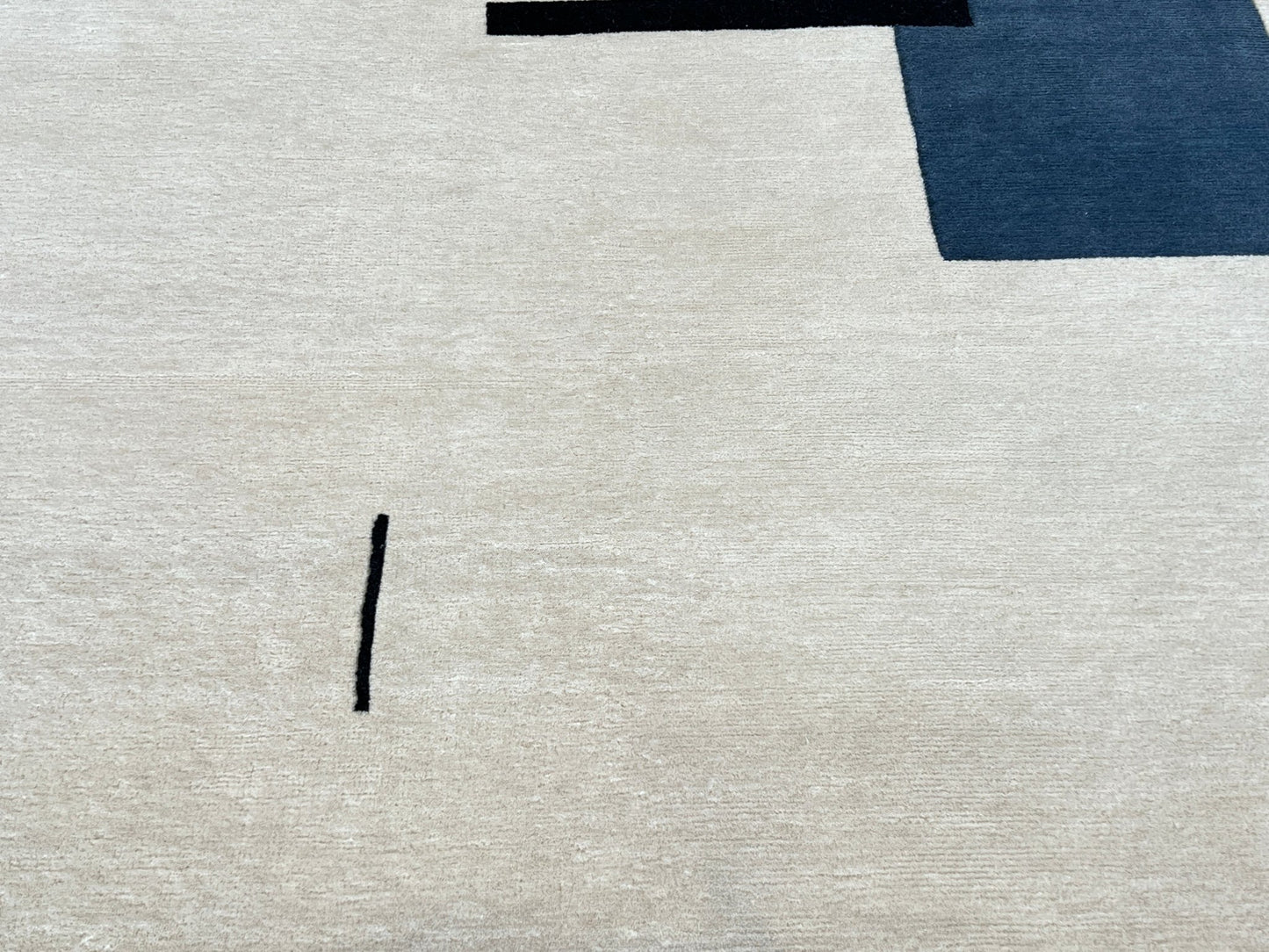 Geometric Modern 4'2" x 6' Area Rug