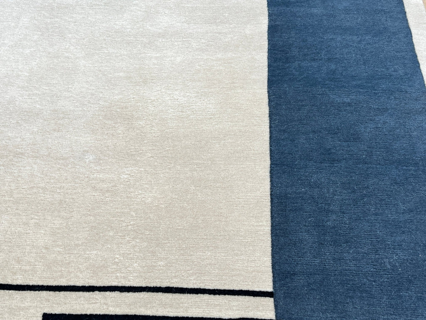 Geometric Modern 4'2" x 6' Area Rug