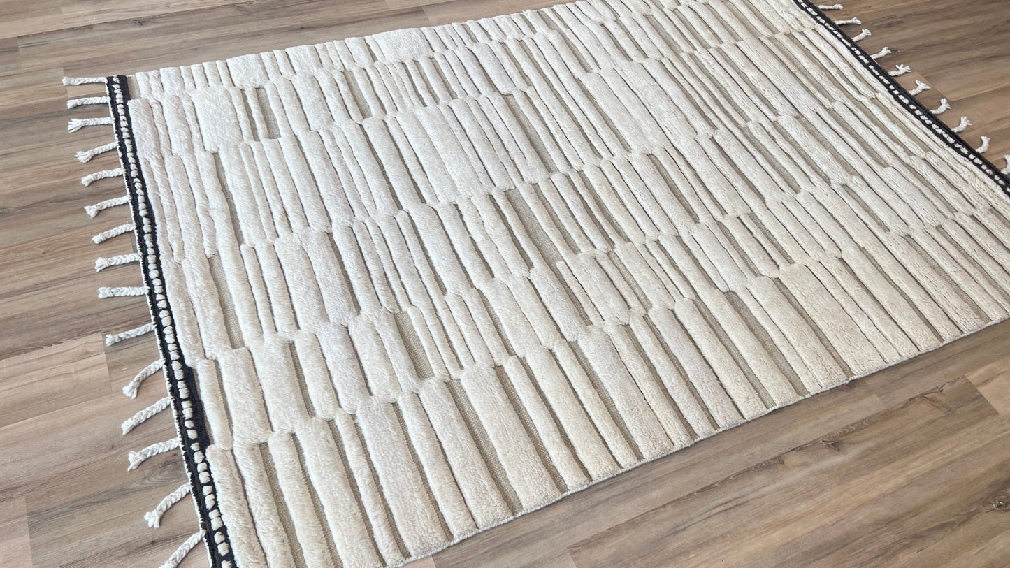 Moroccan Style 5'10"x9'1" Area Rug