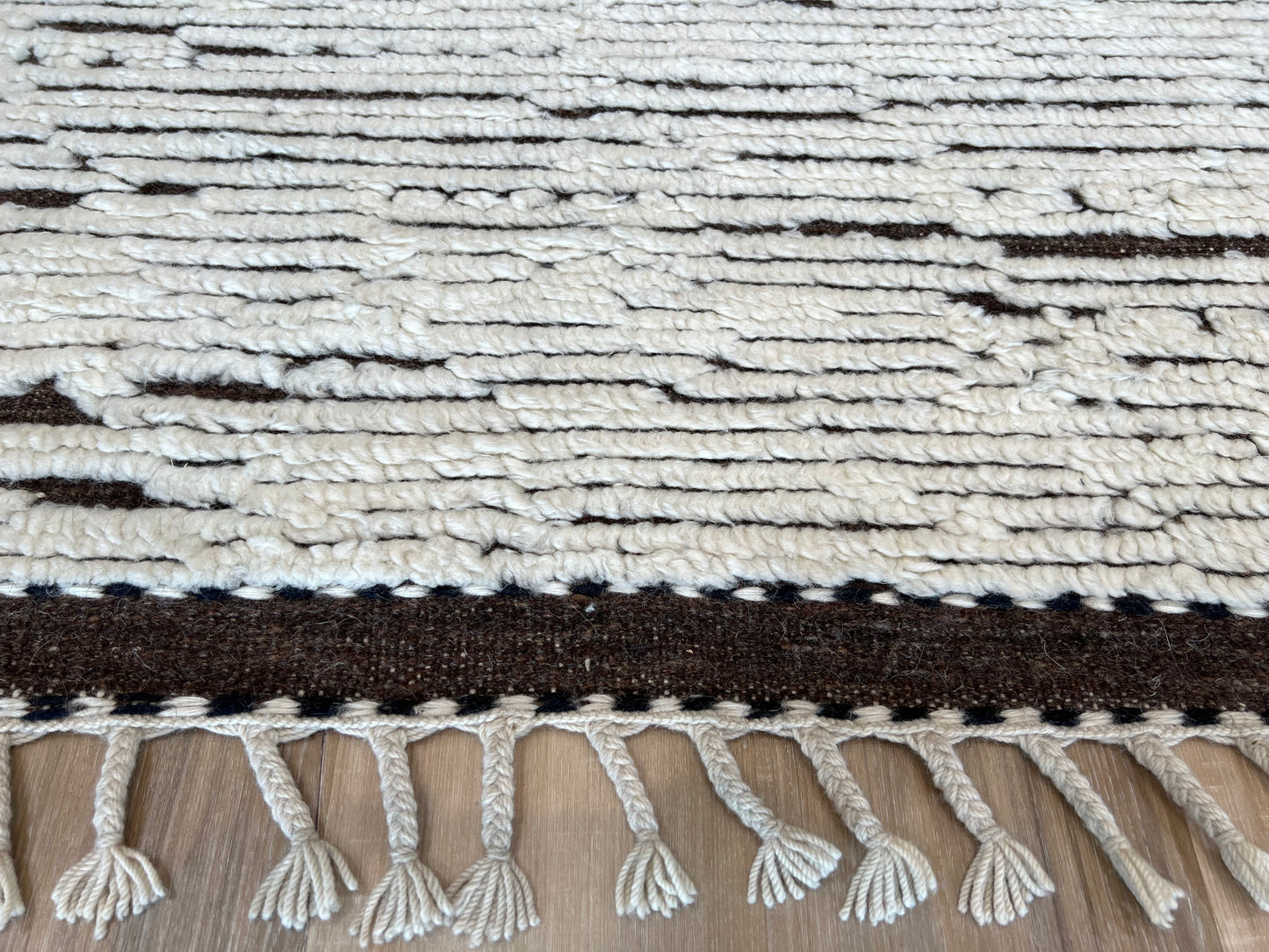 Moroccan Style 5'4"x8'2" Area Rug