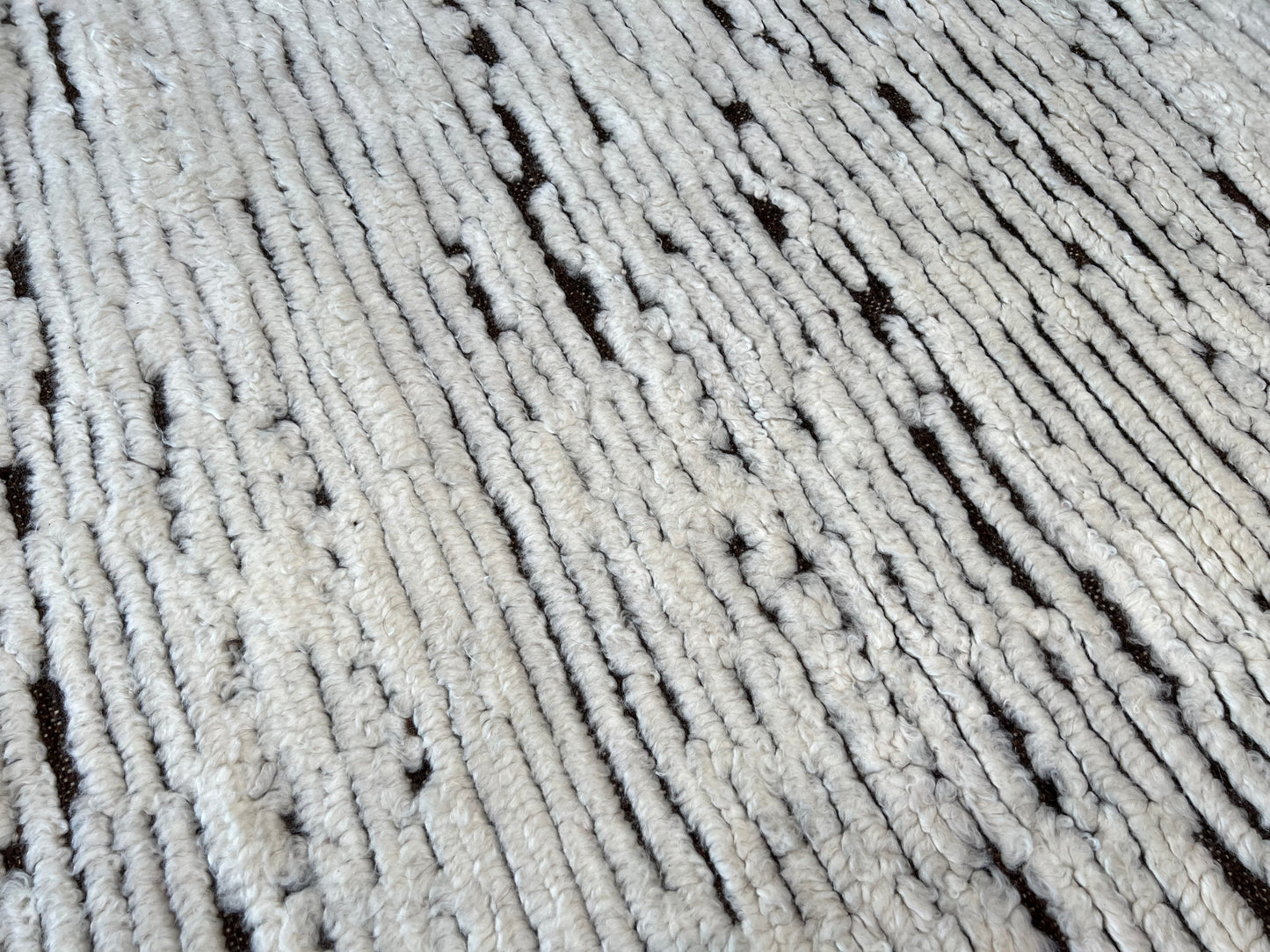 Moroccan Style 5'4"x8'2" Area Rug