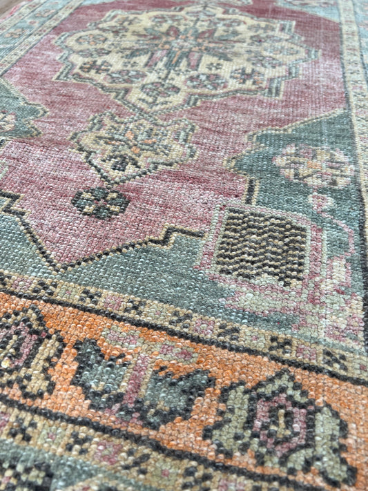 Turkish Vintage 2'1"x3'5" Area Rug