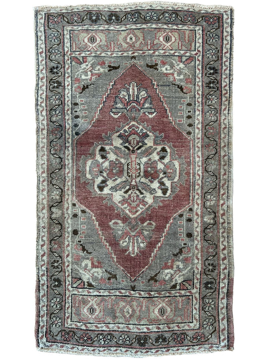 Turkish Vintage 2'1"x3'7" Area Rug
