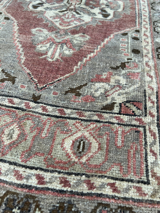 Turkish Vintage 2'1"x3'7" Area Rug