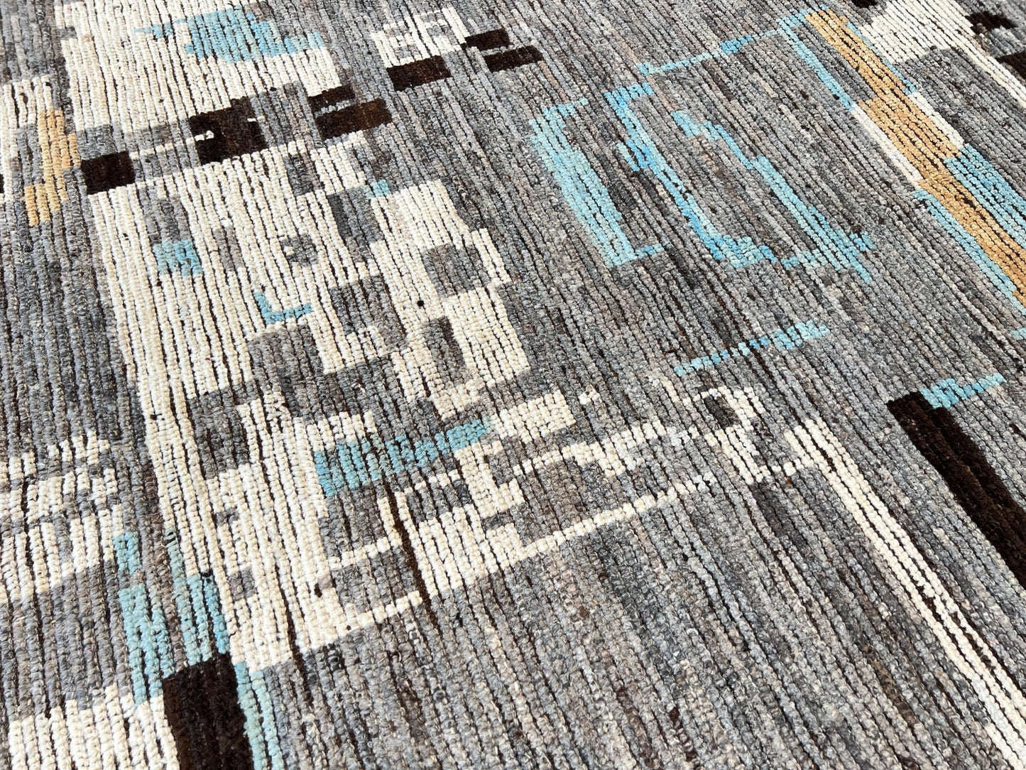 Moroccan Style 9'4"x12' Area Rug