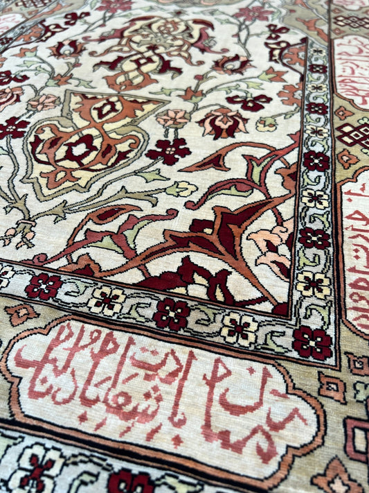 Traditional Hereke 2'0"x3'2" Area Rug