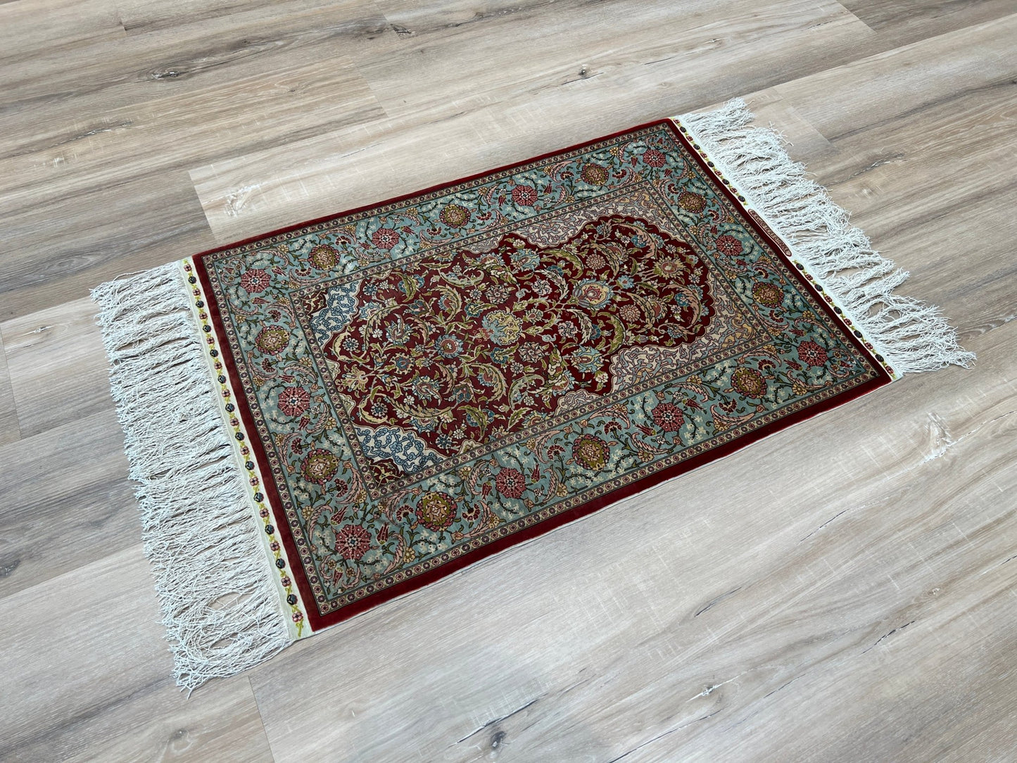 Traditional Hereke 1'10"x2'8" Area Rug