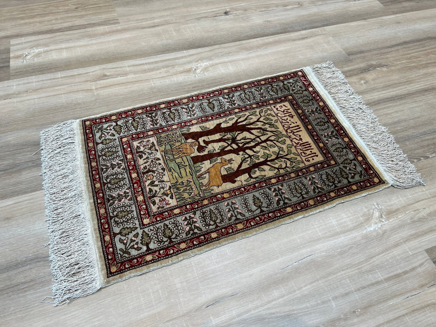 Traditional Hereke 1'4"x2'1" Area Rug