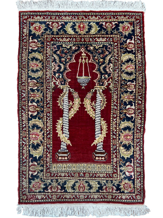 Traditional Hereke 1'7"x2'5" Area Rug