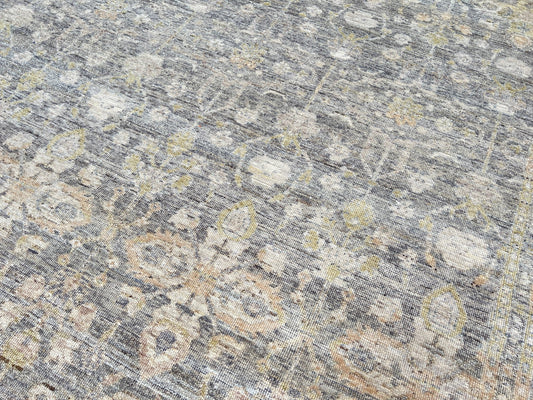 Vintage Look Agra 10'2"x14'2" Area Rug