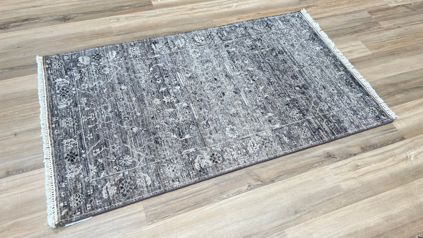 Vintage Look Agra 3'0"x5'0" Area Rug