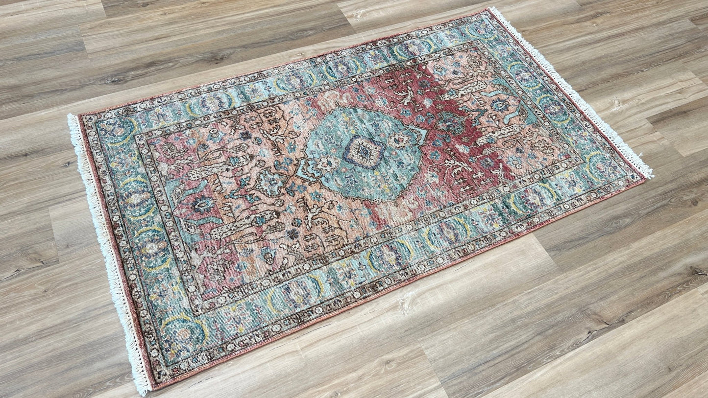 Vintage Look Tabriz 2'11"x5'1" Area Rug