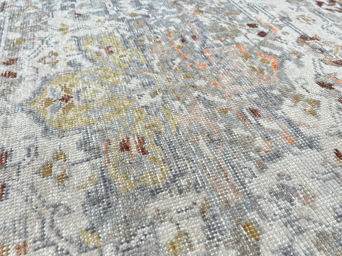 Vintage Look Oushak 4'2"x5'11" Area Rug