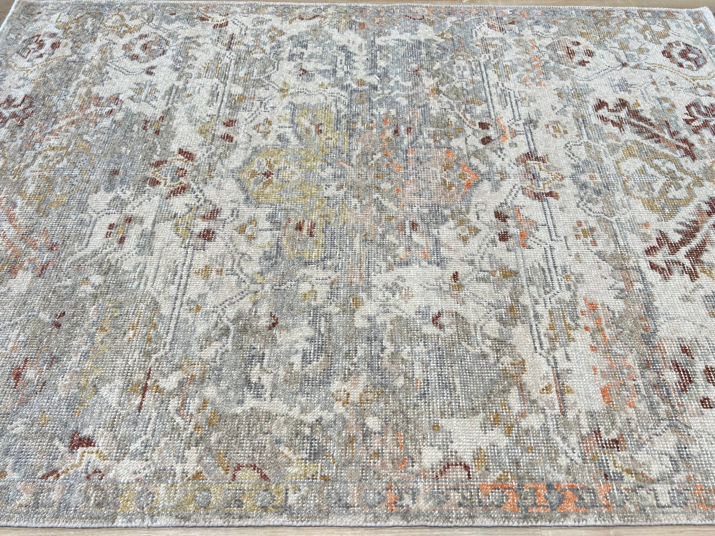 Vintage Look Oushak 4'2"x5'11" Area Rug