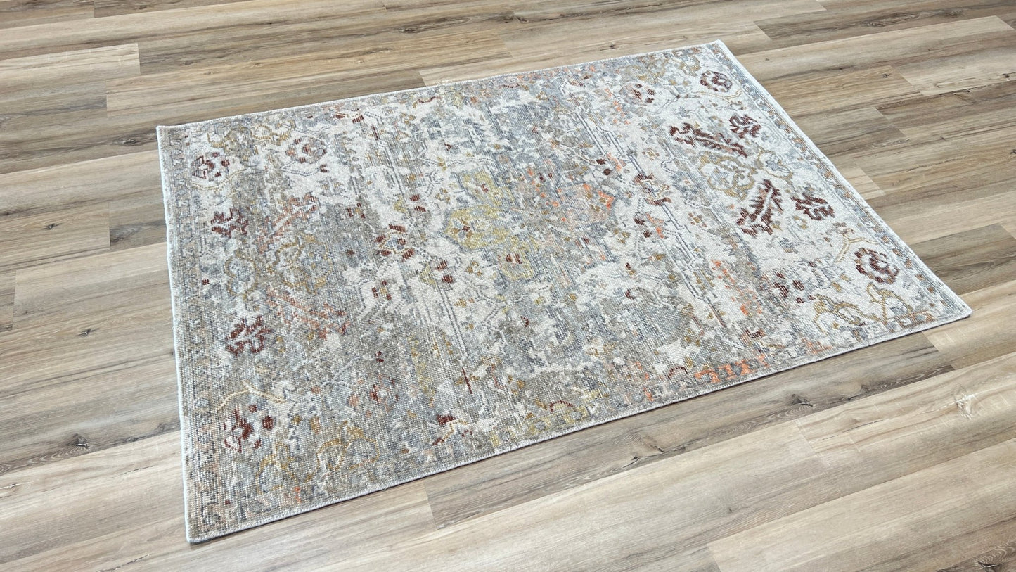 Vintage Look Oushak 4'2"x5'11" Area Rug
