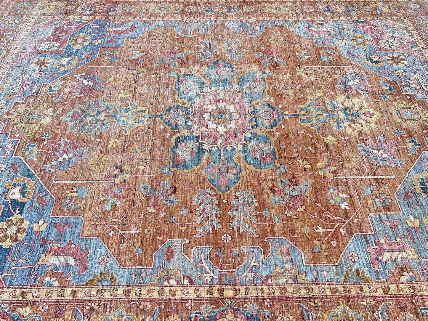 Vintage Look Heriz 9'0"x12'1" Area Rug