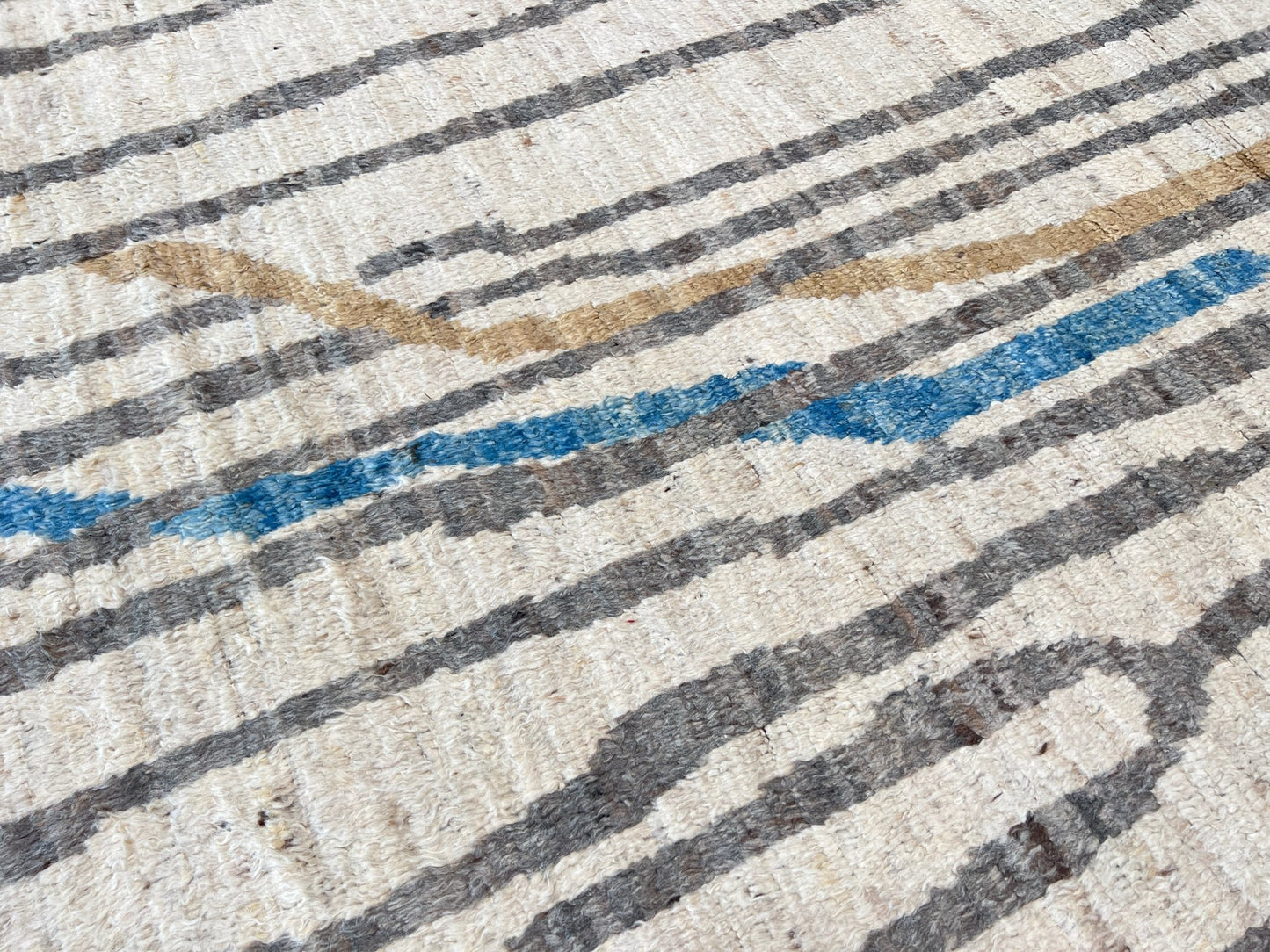 Moroccan Style 8'10"x12'4" Area Rug