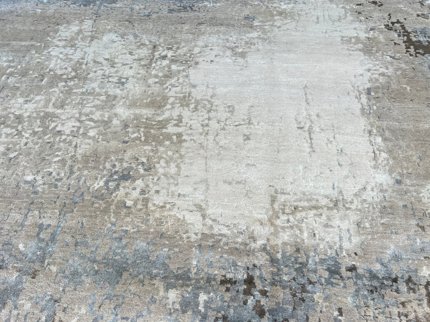 Abstract Modern 10'2"x14'2" Area Rug