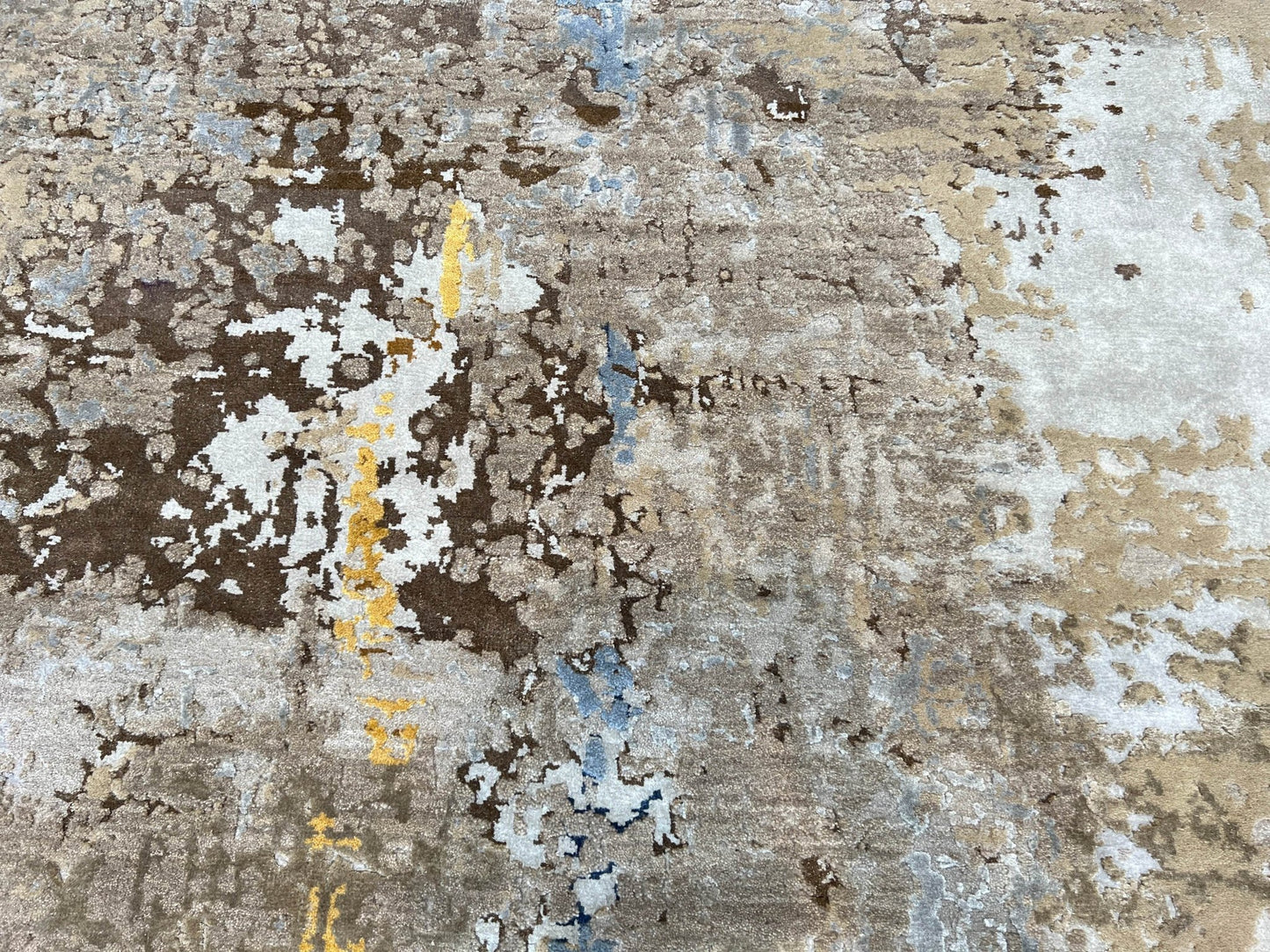 Abstract Modern 8'0"x10'2" Area Rug