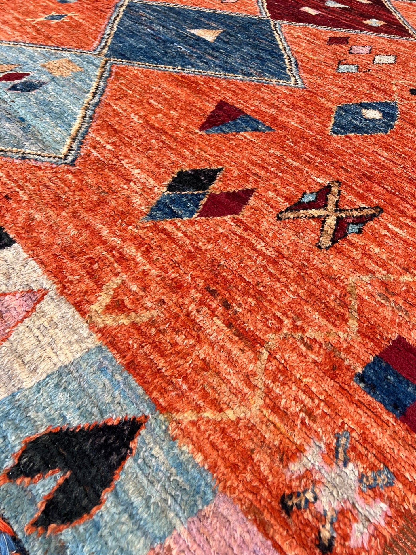 Moroccan Style 10'5"x12'10" Area Rug