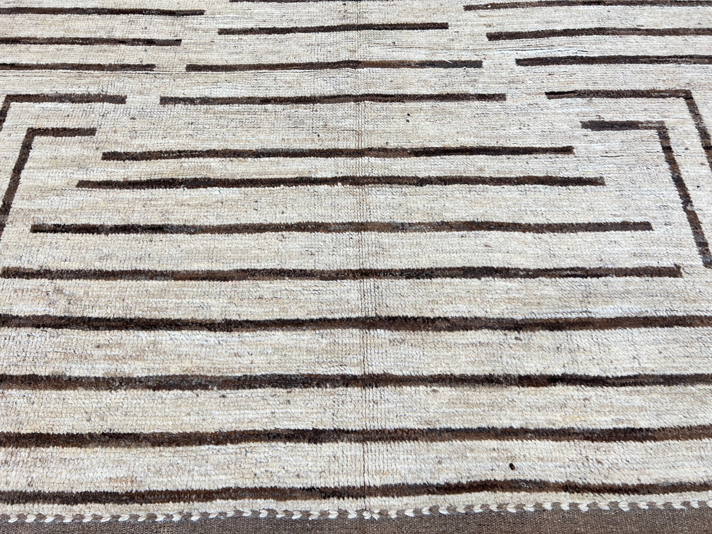 Moroccan Style 9'11"x13'6" Area Rug
