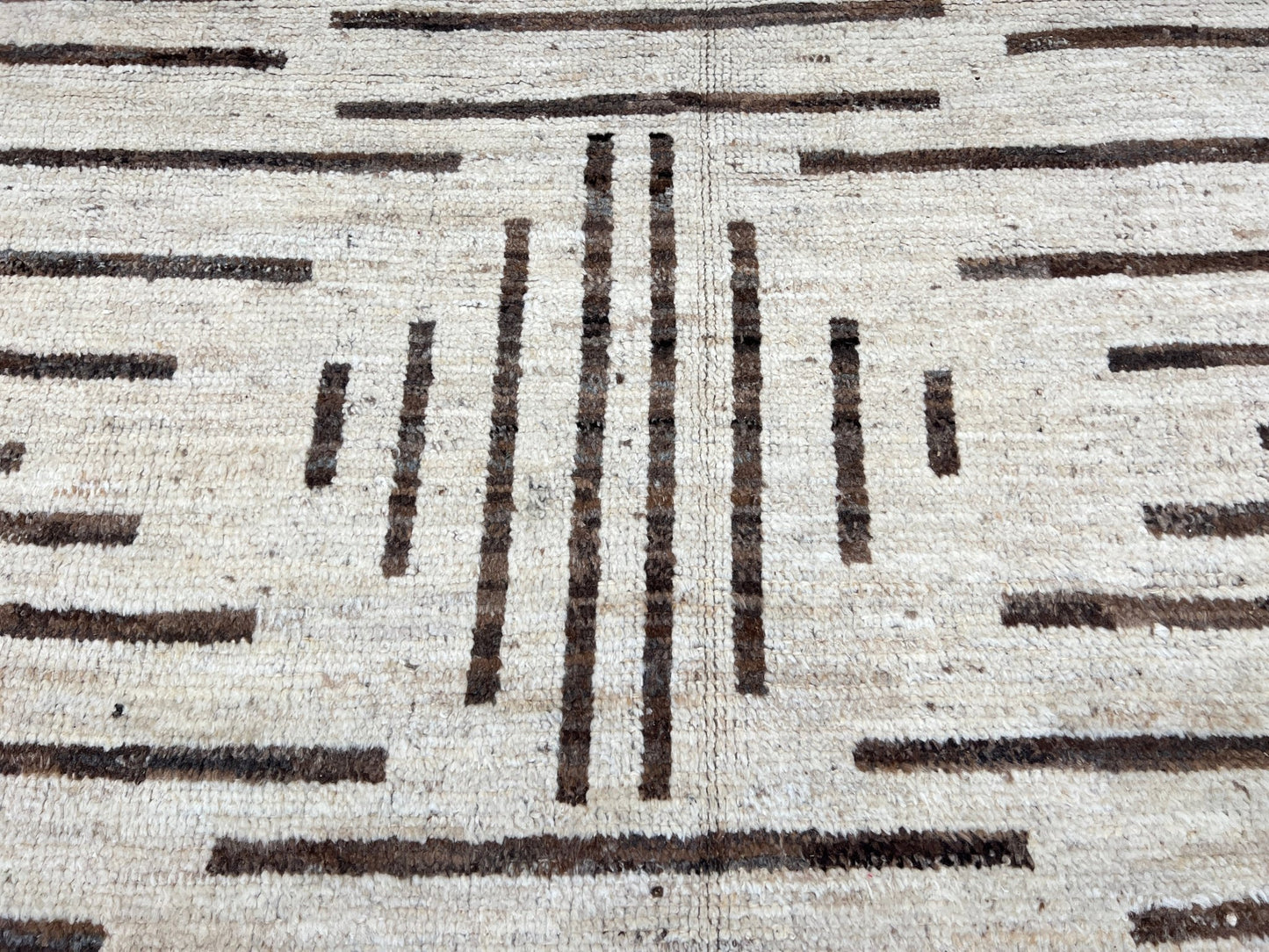 Moroccan Style 9'11"x13'6" Area Rug