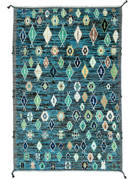 Moroccan Style 6'6"x9'6" Area Rug