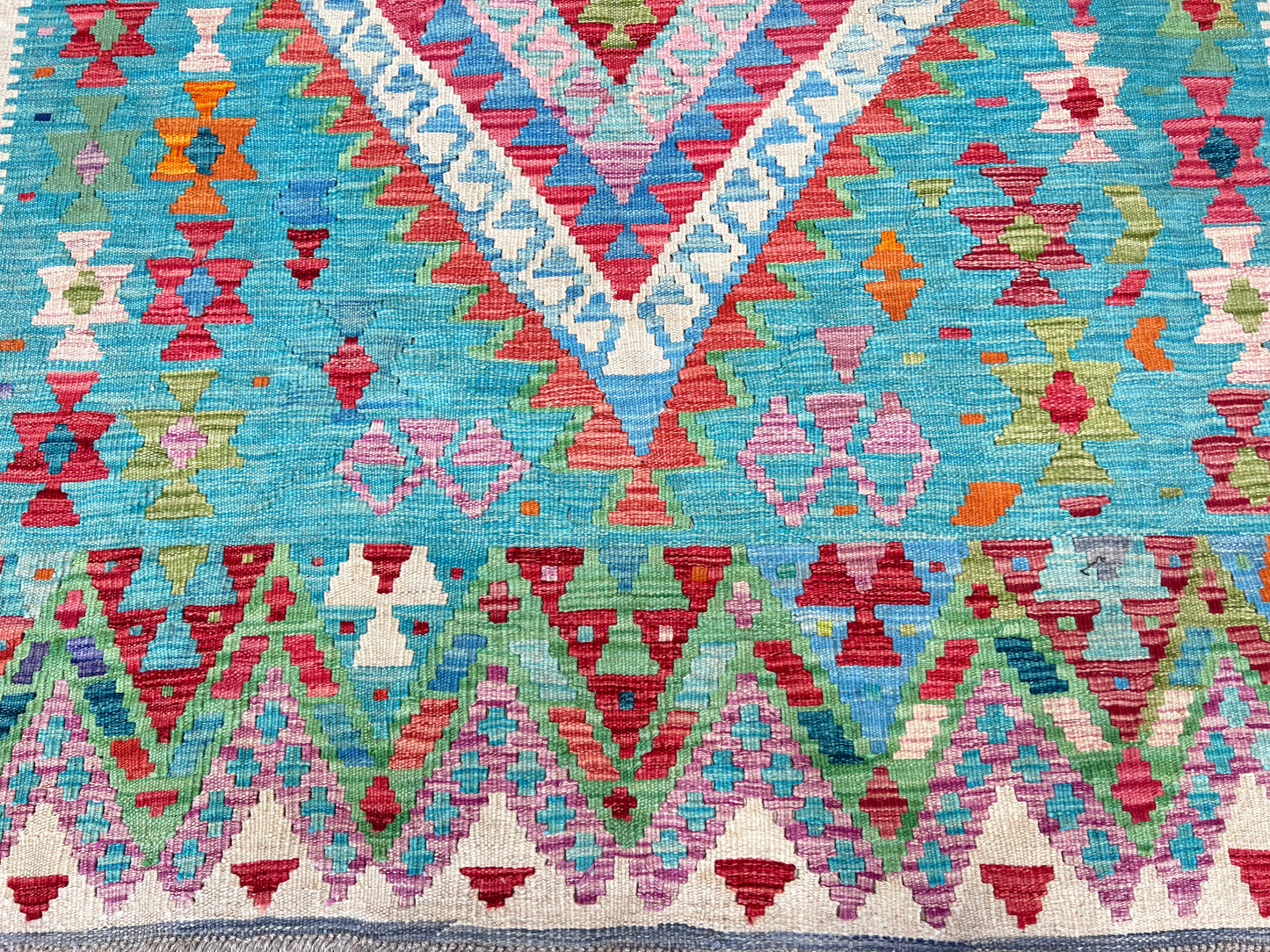 Flatweave Kilim 4'2"x5'9" Area Rug