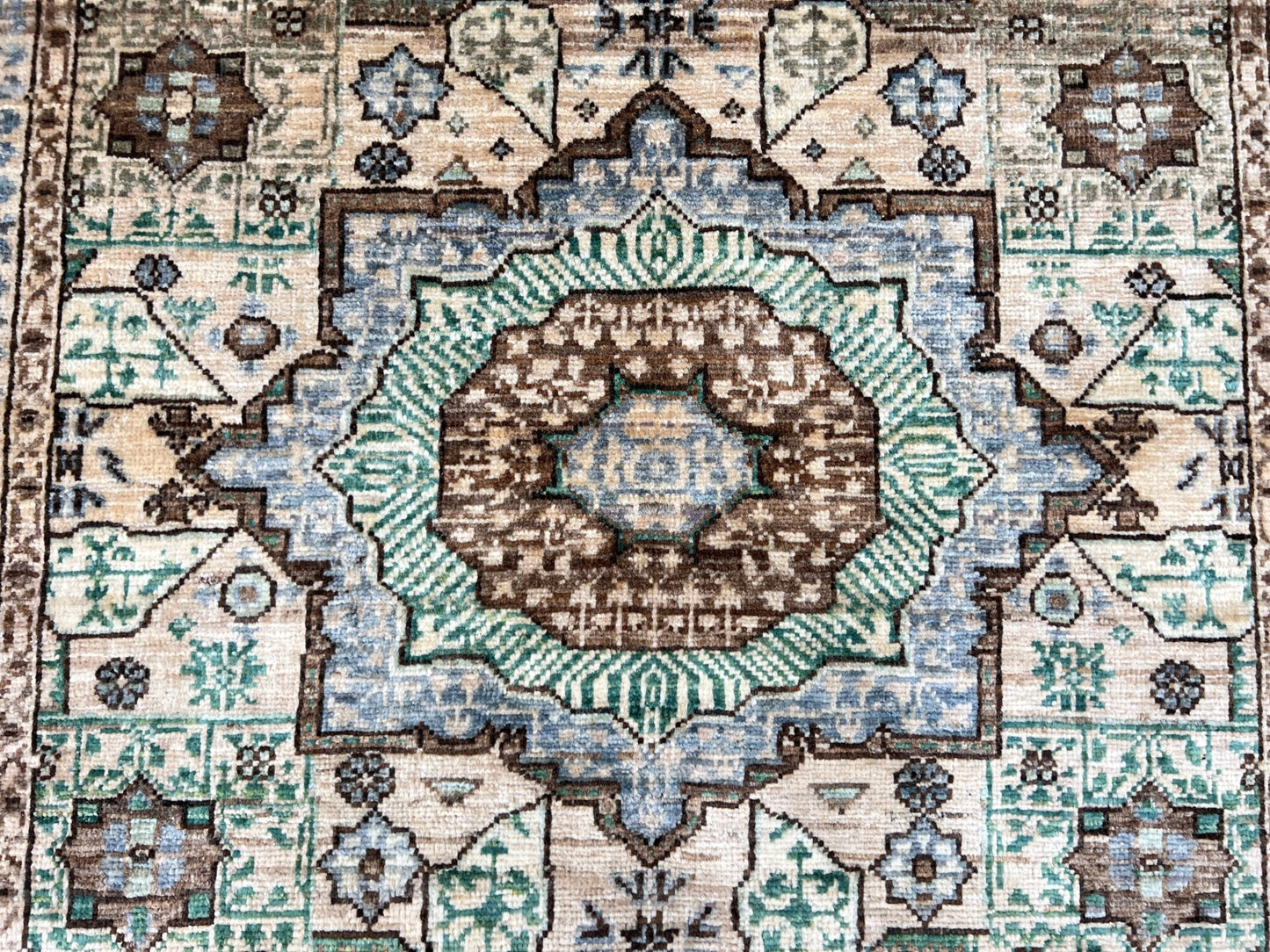 Transitional Mamluk 3'3"x4'11" Area Rug