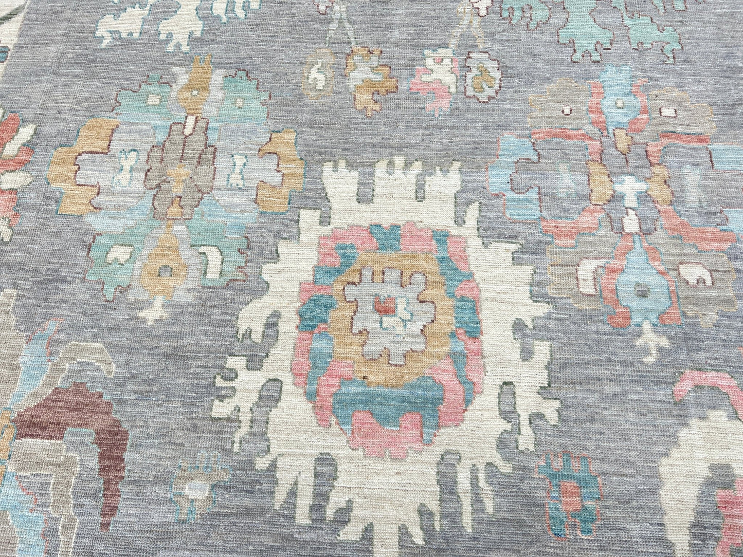 Floral Oushak 9'11"x13'11" Area Rug