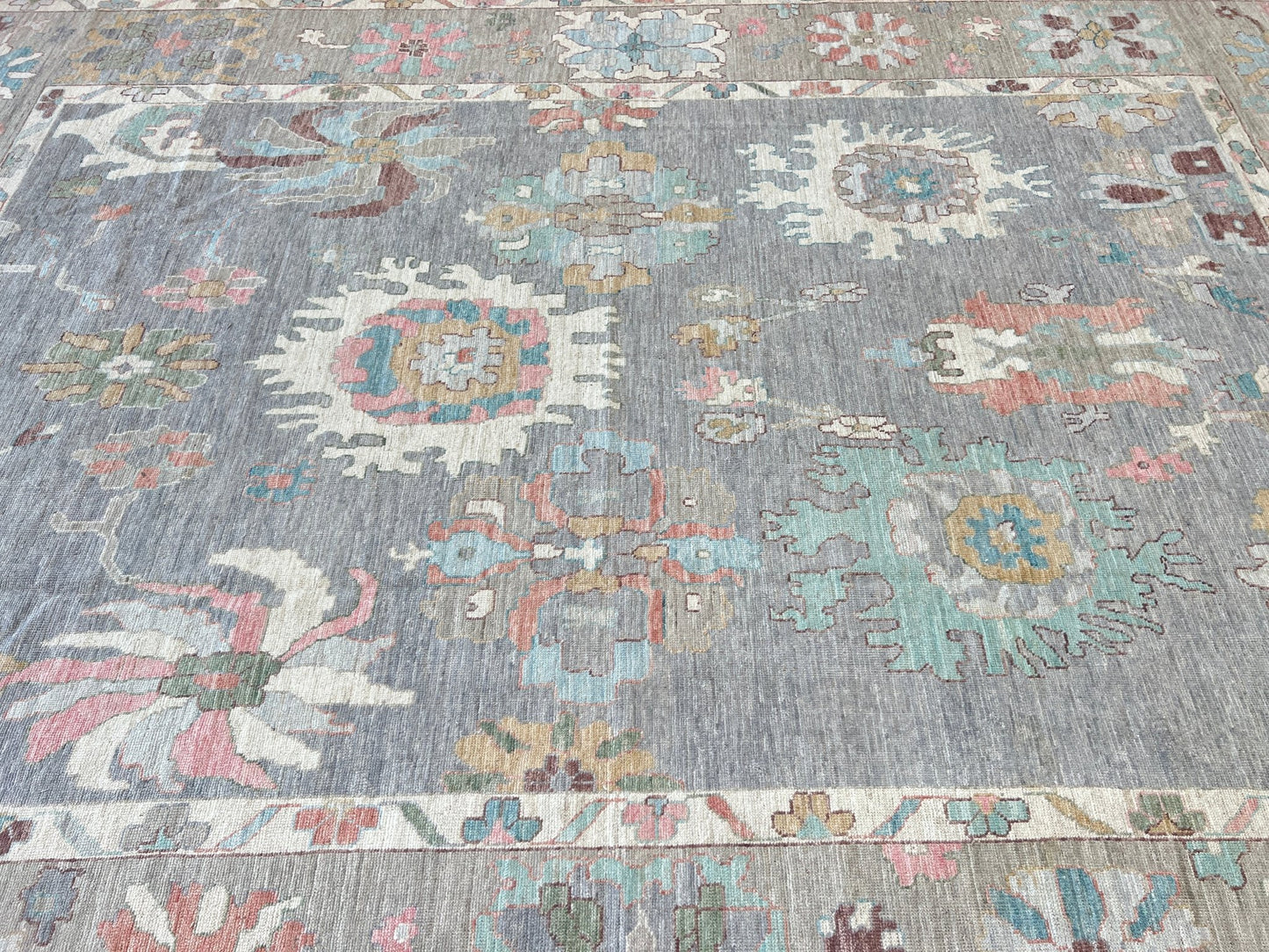 Floral Oushak 9'11"x13'11" Area Rug