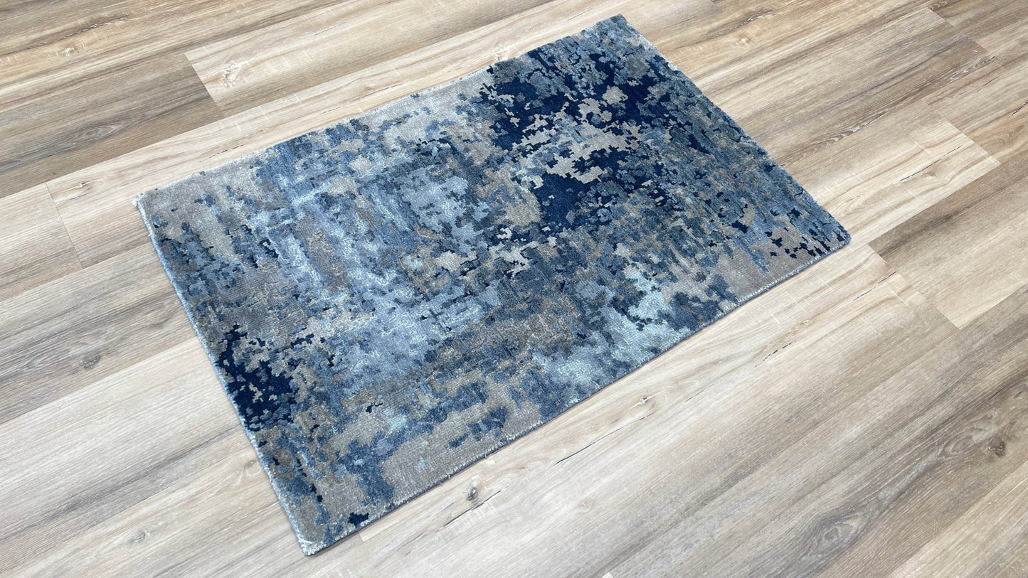 Abstract Modern 2'0"x3'0" Area Rug