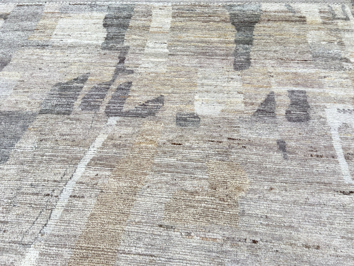Moroccan Style 10'3"x13'11" Area Rug