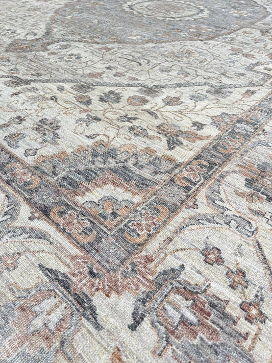 Vintage Look Tabriz 10'2"x13'11" Area Rug