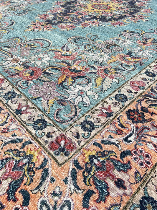 Vintage Look Lilihan 9'3"x12'0" Area Rug
