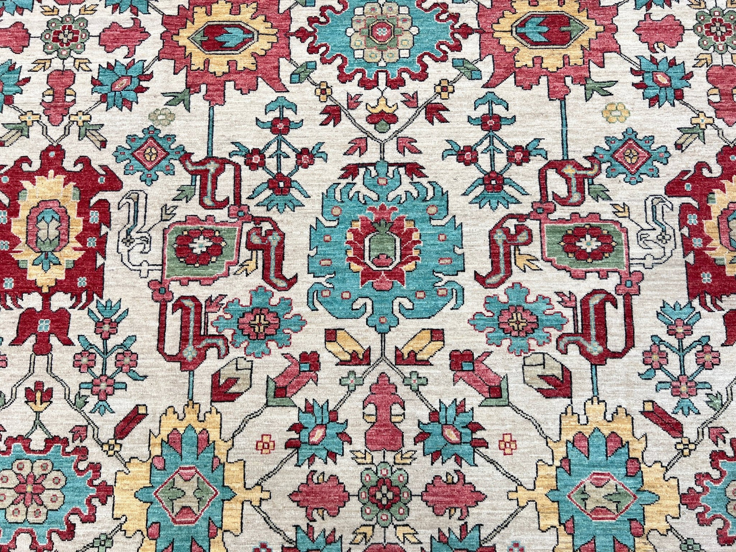 Transitional Heriz 10'1"x13'10" Area Rug