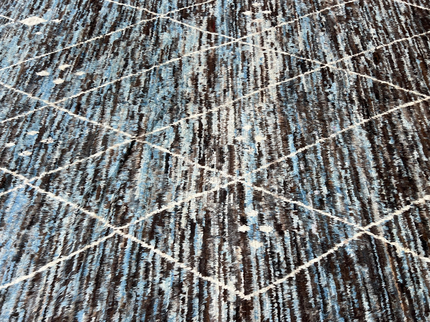 Moroccan Style 9'11"x13'11" Area Rug