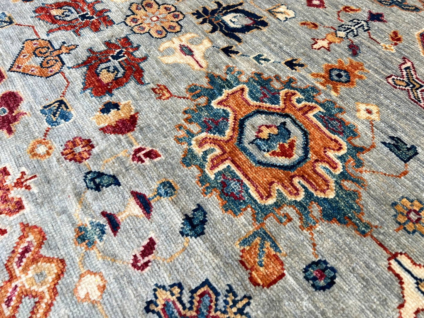Transitional Bijar 9'0"x11'11" Area Rug