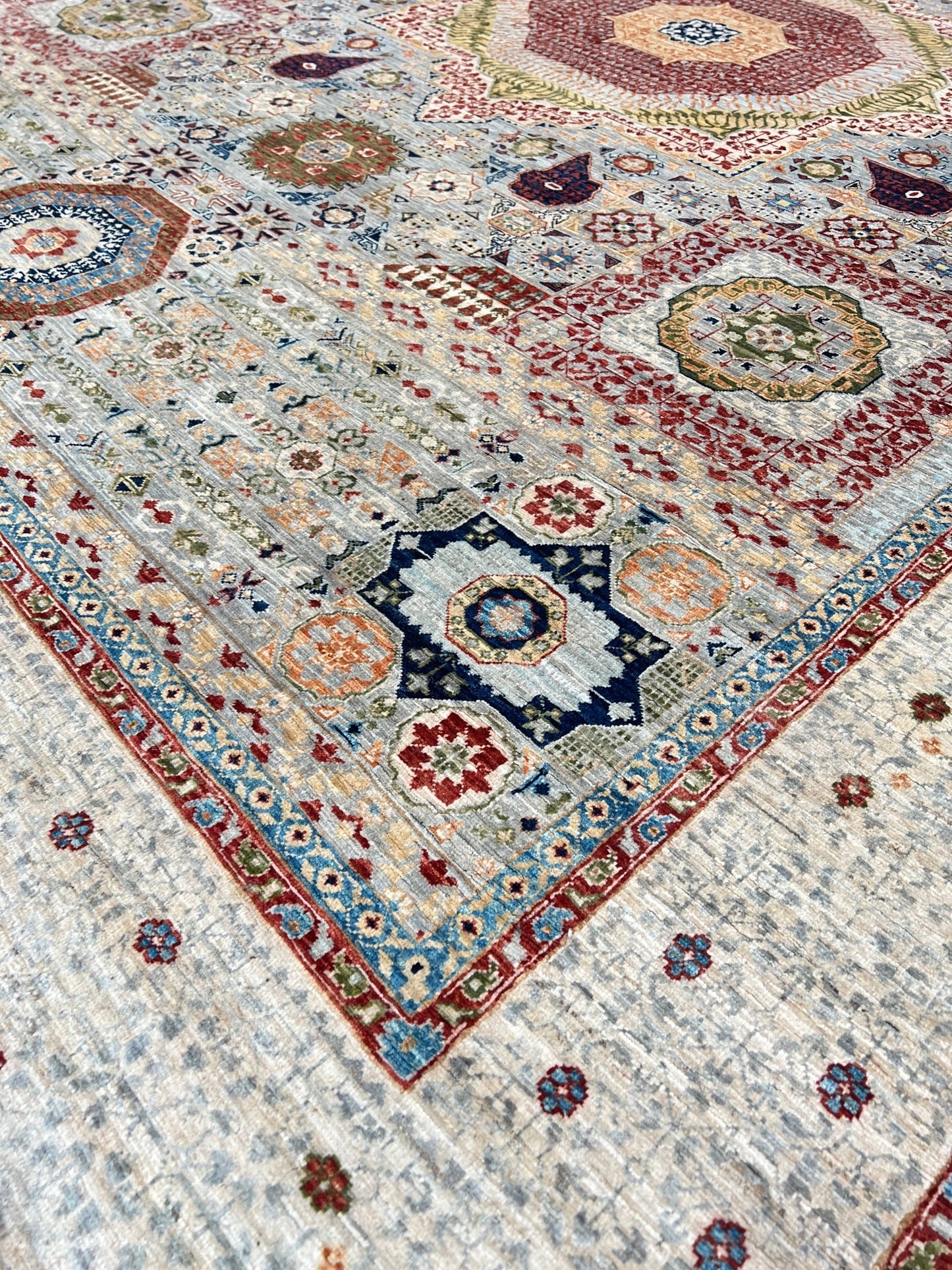 Traditional Mamluk 8'9"x11'10" Area Rug