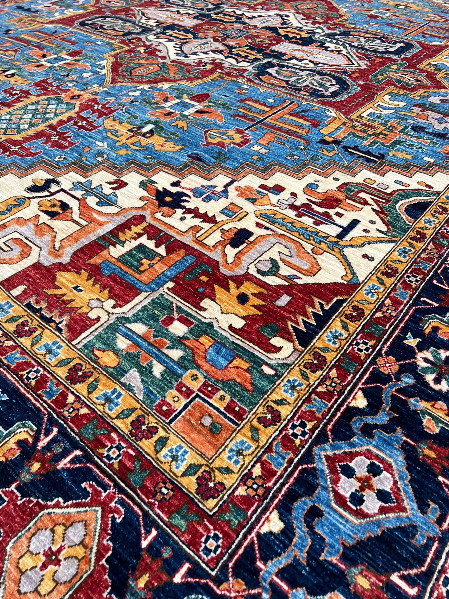 Transitional Heriz 12'1"x15'0" Area Rug