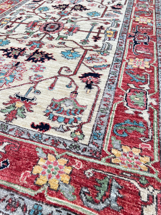 Transitional Heriz 3'4"x4'11" Area Rug