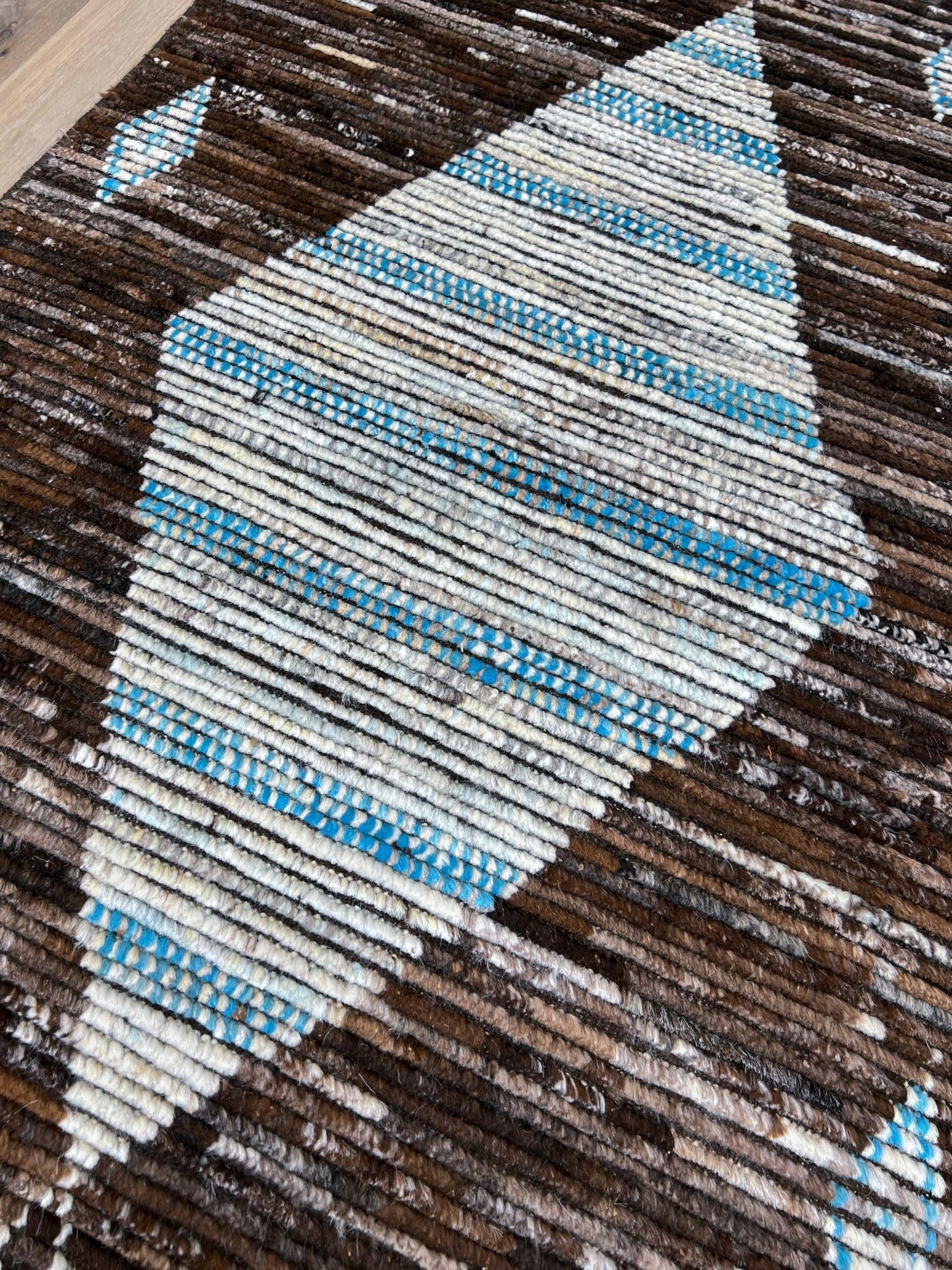 Moroccan Style Runner 2'9"x9'5" Area Rug