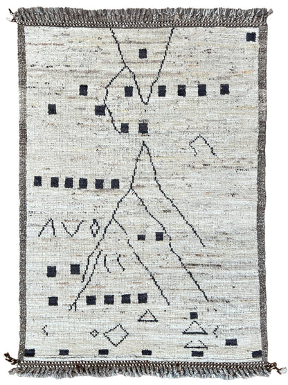 Moroccan Style 4'11"x6'8" Area Rug