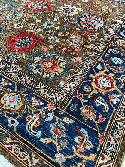 Transitional Heriz 8'0"x10'5" Area Rug