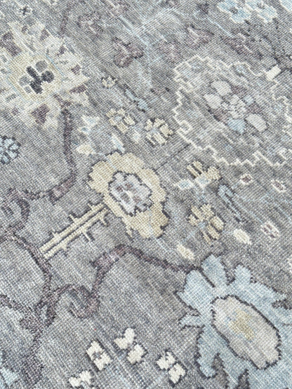 Vintage Look Oushak 8'1"x9'11" Area Rug