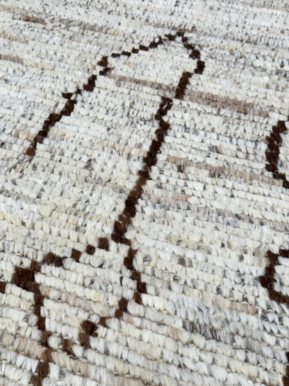 Moroccan Style 5'7"x7'3" Area Rug