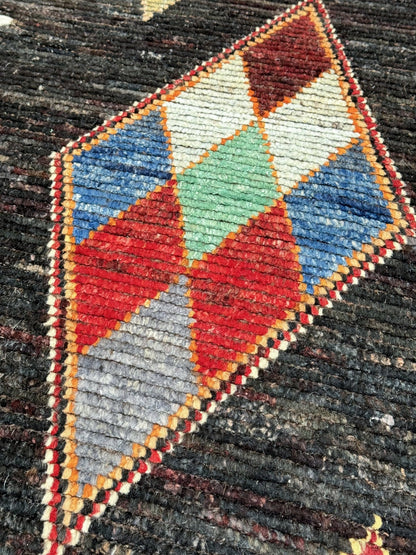 Moroccan Style Runner 3'0"x9'5" Area Rug