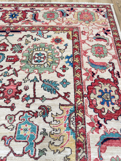 Transitional Heriz 5'2"x7'0" Area Rug