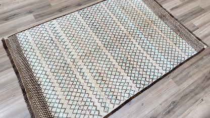Moroccan Style 5'1"x7'7" Area Rug